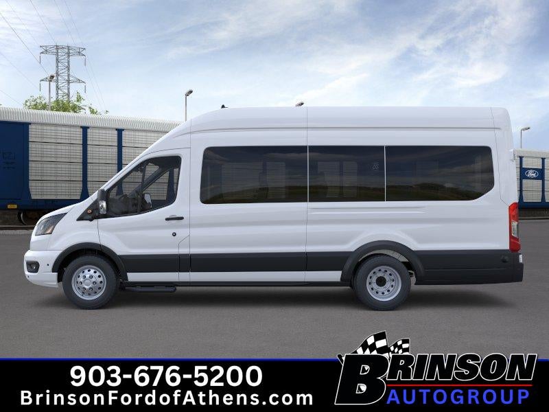 2026 Ford Transit Wagon XLT