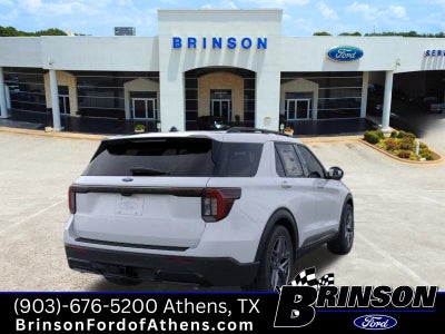 2026 Ford Explorer ST-Line