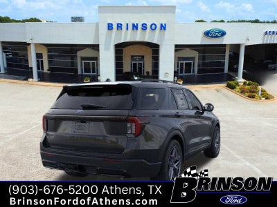 2026 Ford Explorer ST-Line