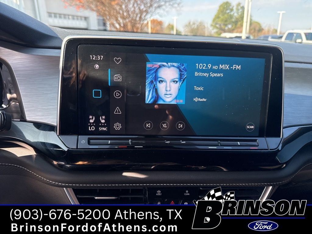 2024 Volkswagen Atlas Cross Sport 2.0T SE w/Technology