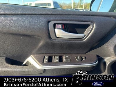 2017 Toyota Camry SE