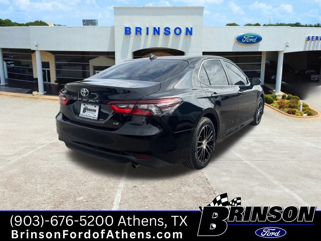 2022 Toyota Camry LE