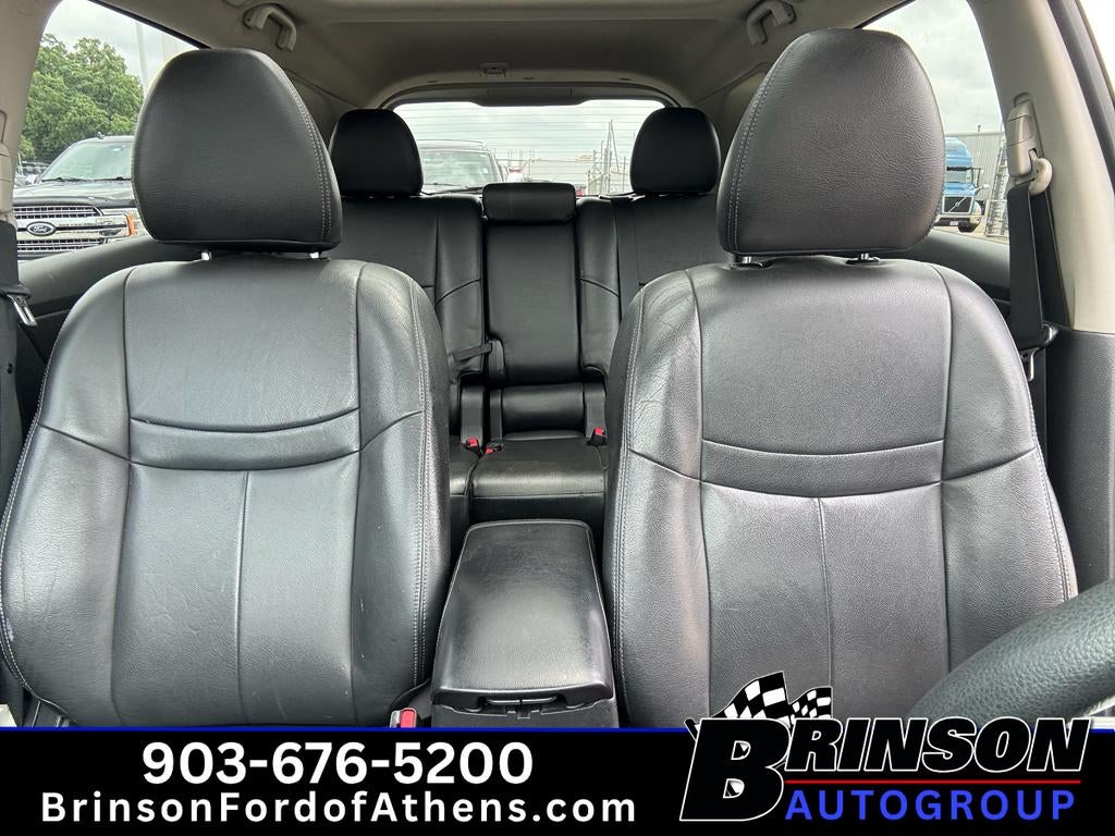 2016 Nissan Rogue SV