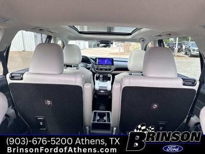 2025 Toyota Grand Highlander Base