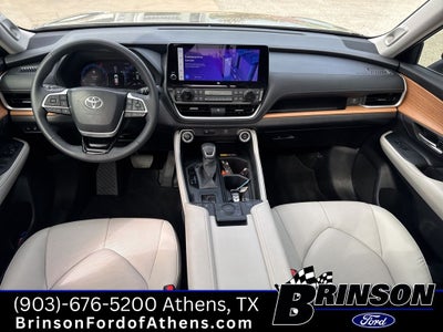 2025 Toyota Grand Highlander Base