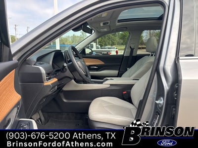 2025 Toyota Grand Highlander Base