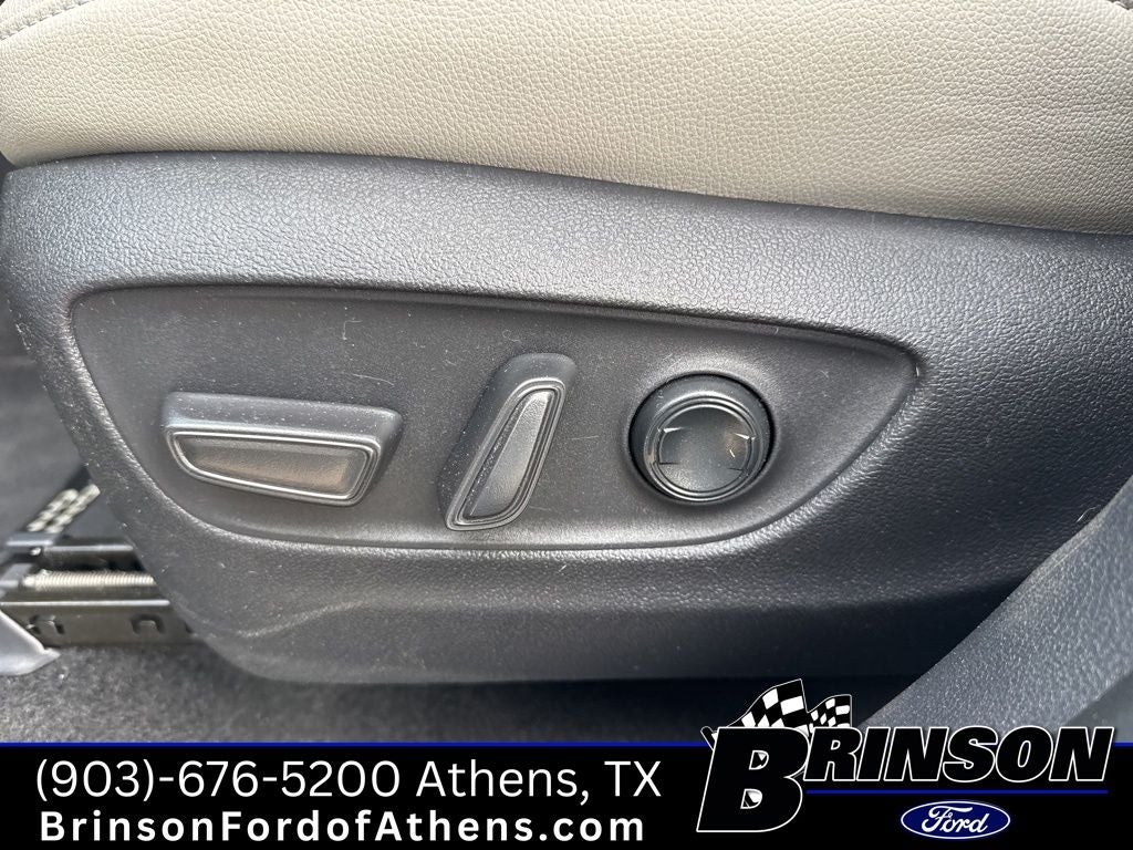 2025 Toyota Grand Highlander Base