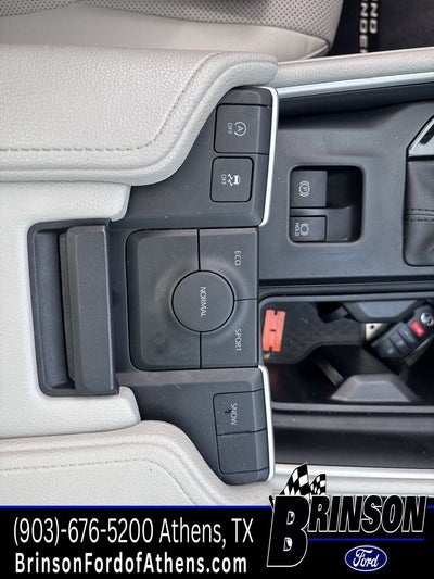 2025 Toyota Grand Highlander Base