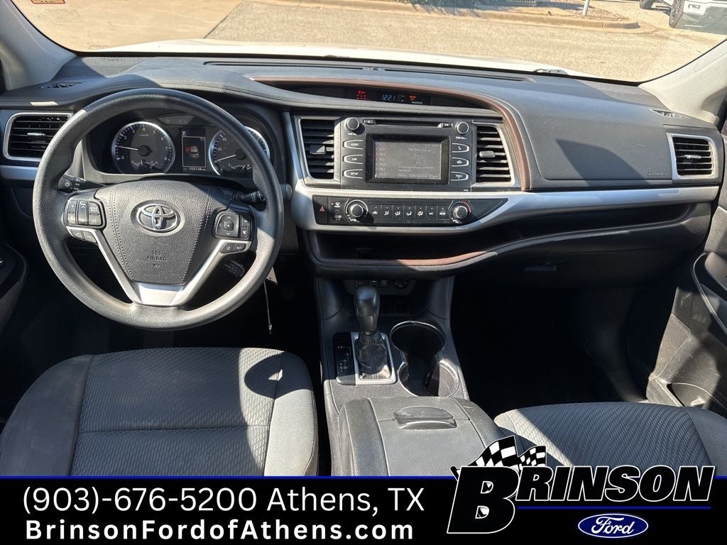 2019 Toyota Highlander LE