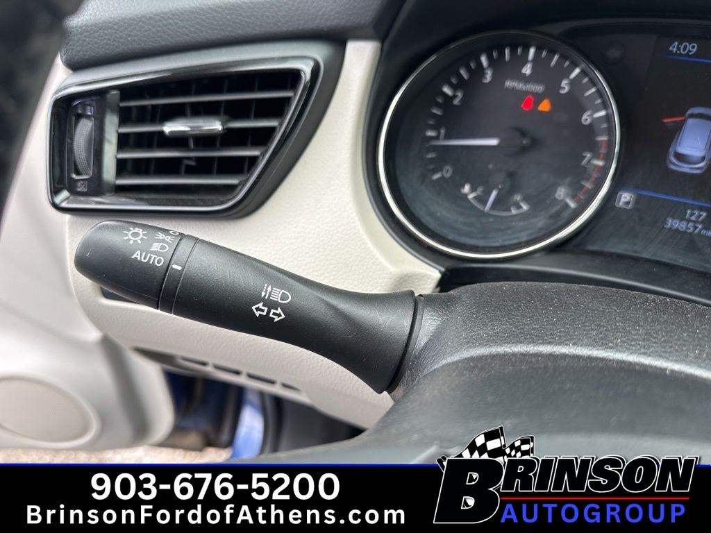 2022 Nissan Rogue Sport SL